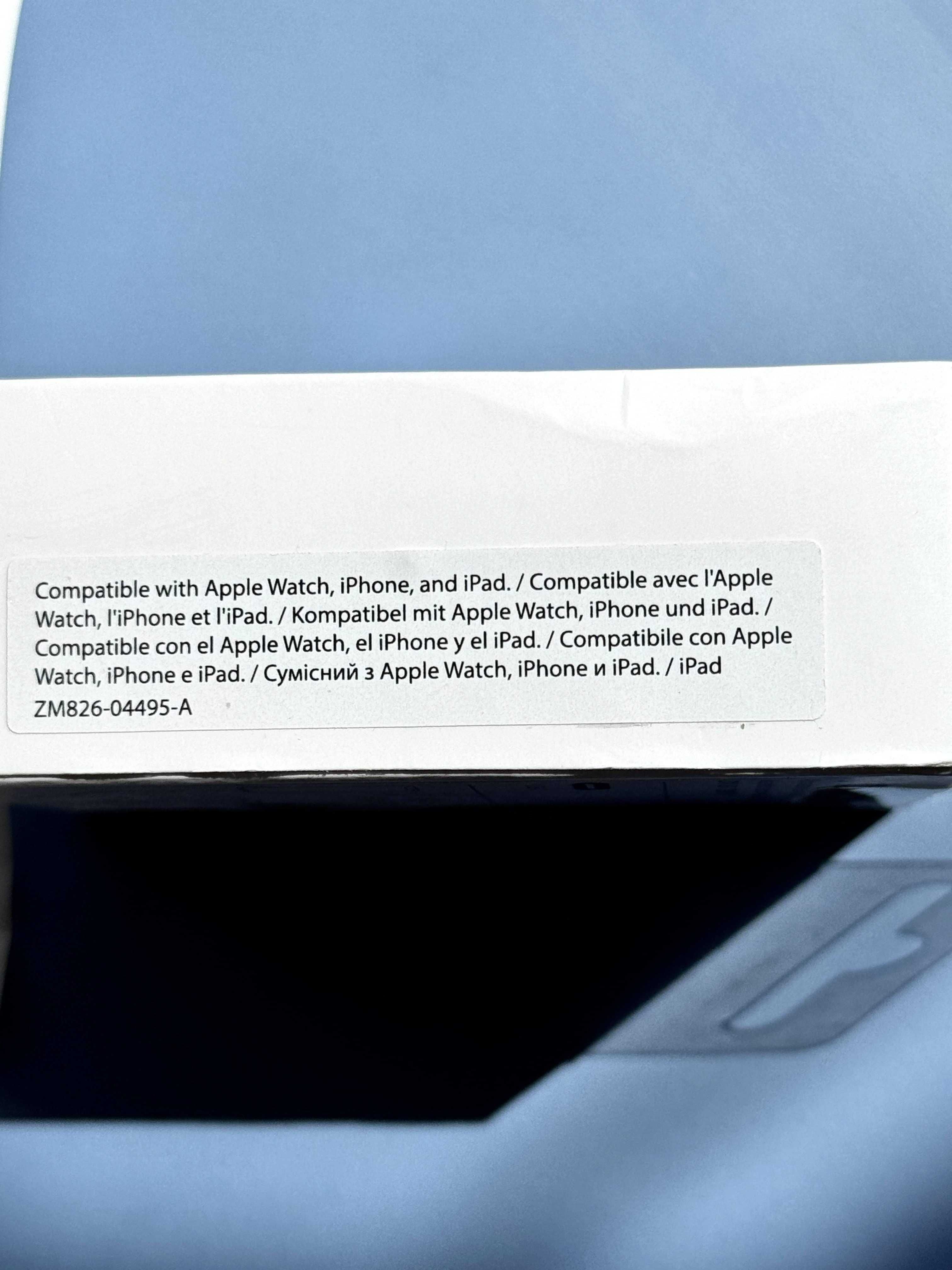 На пломбах Apple 20W USB-C Power Adapter новый блок питания