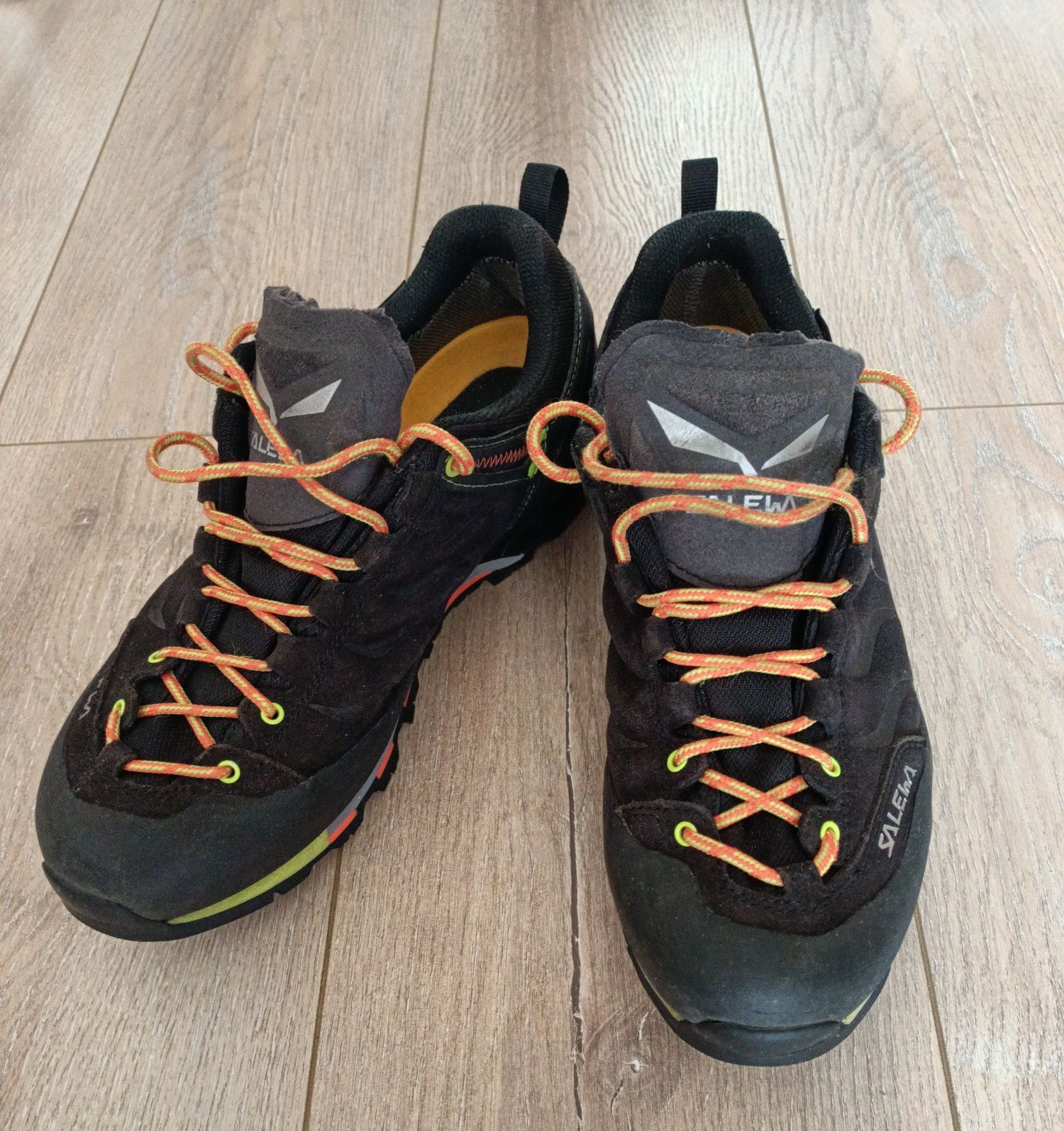 Salewa.Чоловічі кросівки для трекінгу з Gore-Tex.p.41