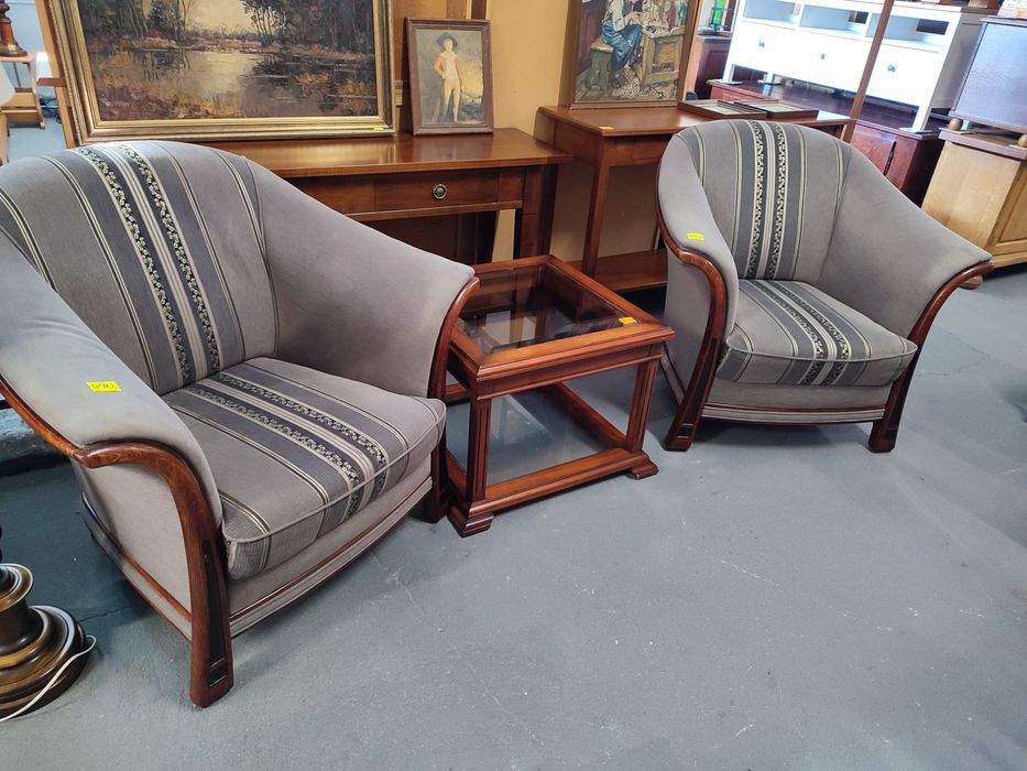 Sofa 2 os/ fotele