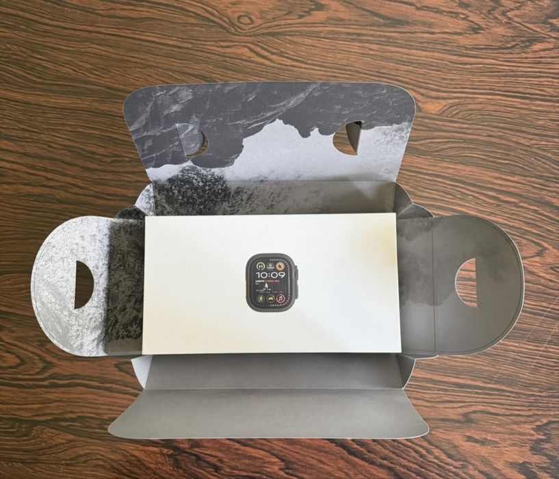 Apple Watch Ultra 2 Black Titanium Impecável