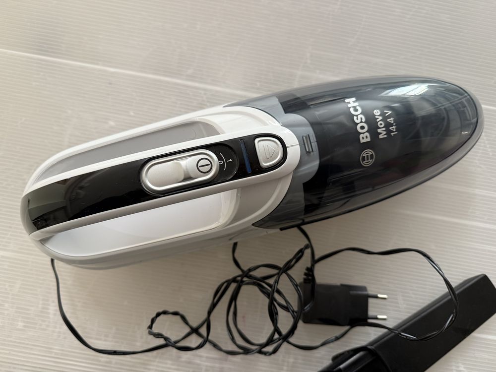 Mini-Aspirador Bosch Move 14,4V Branco