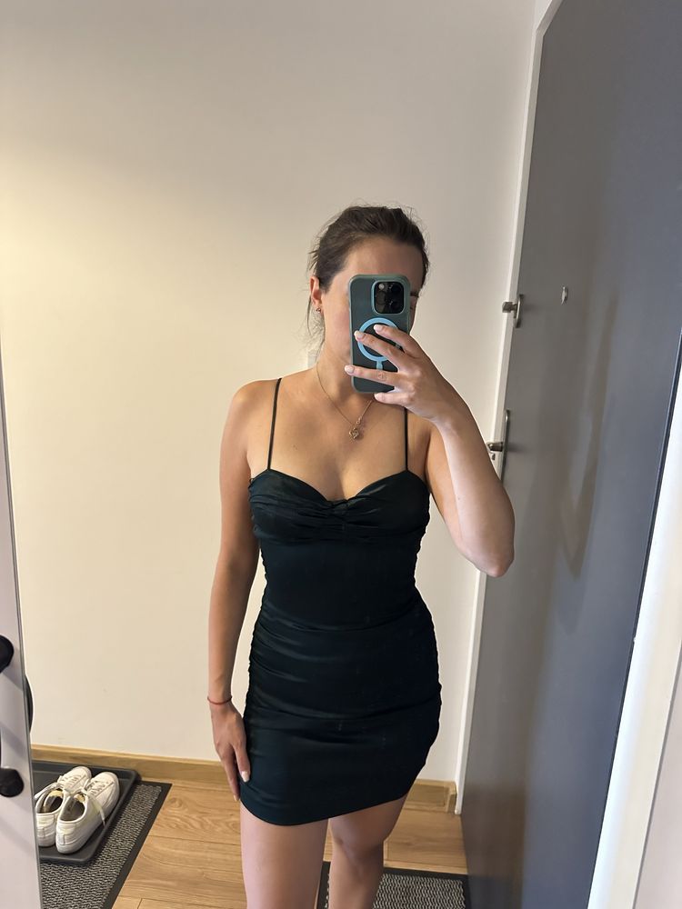 Nowa zielona satynowa sukienka Zara S