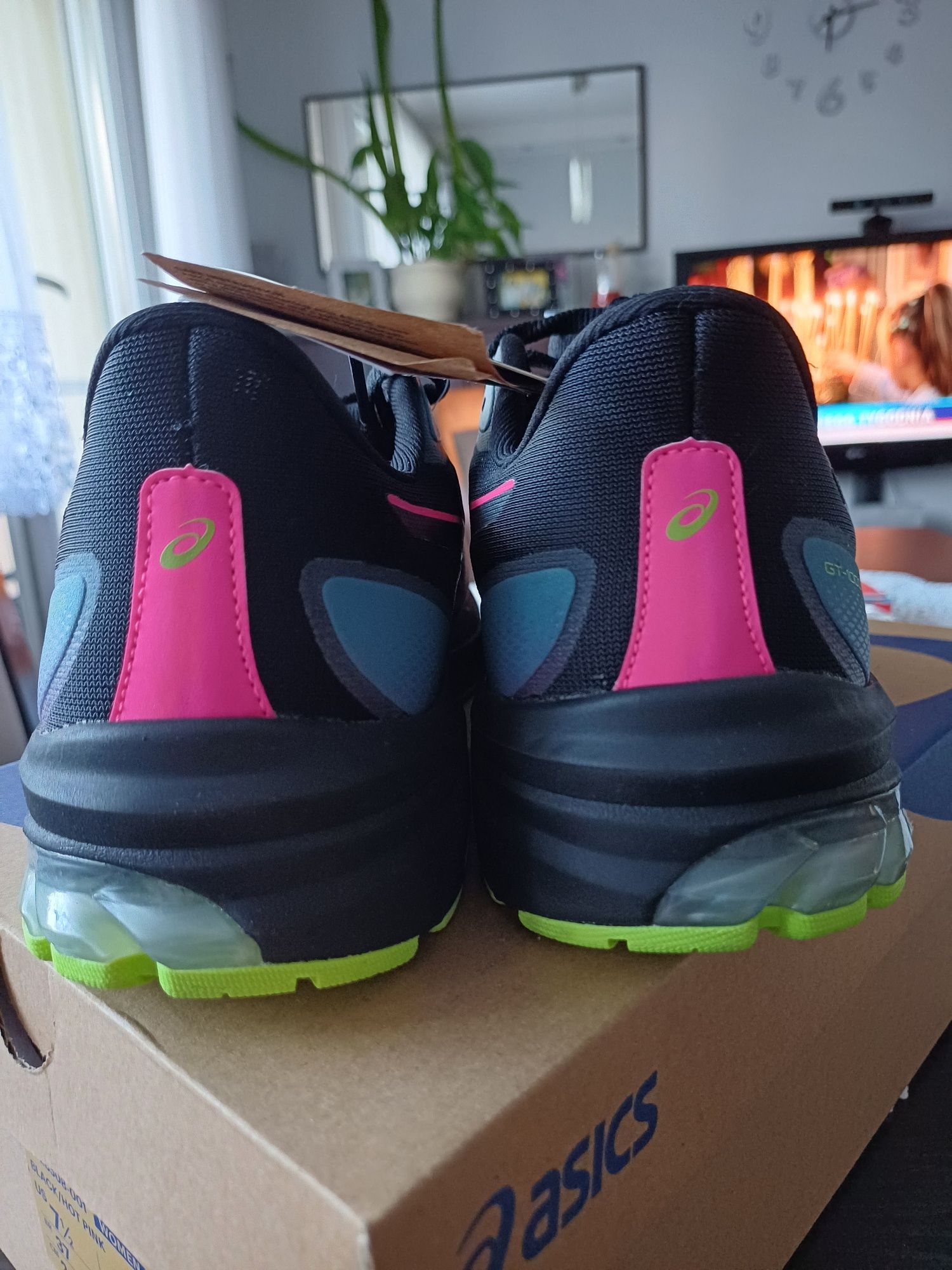 Buty biegowe damskie Asics GT-1000 gore-tex rozm. 39