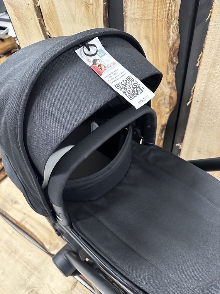 Nowy wózek Joolz Hub+ 2w1