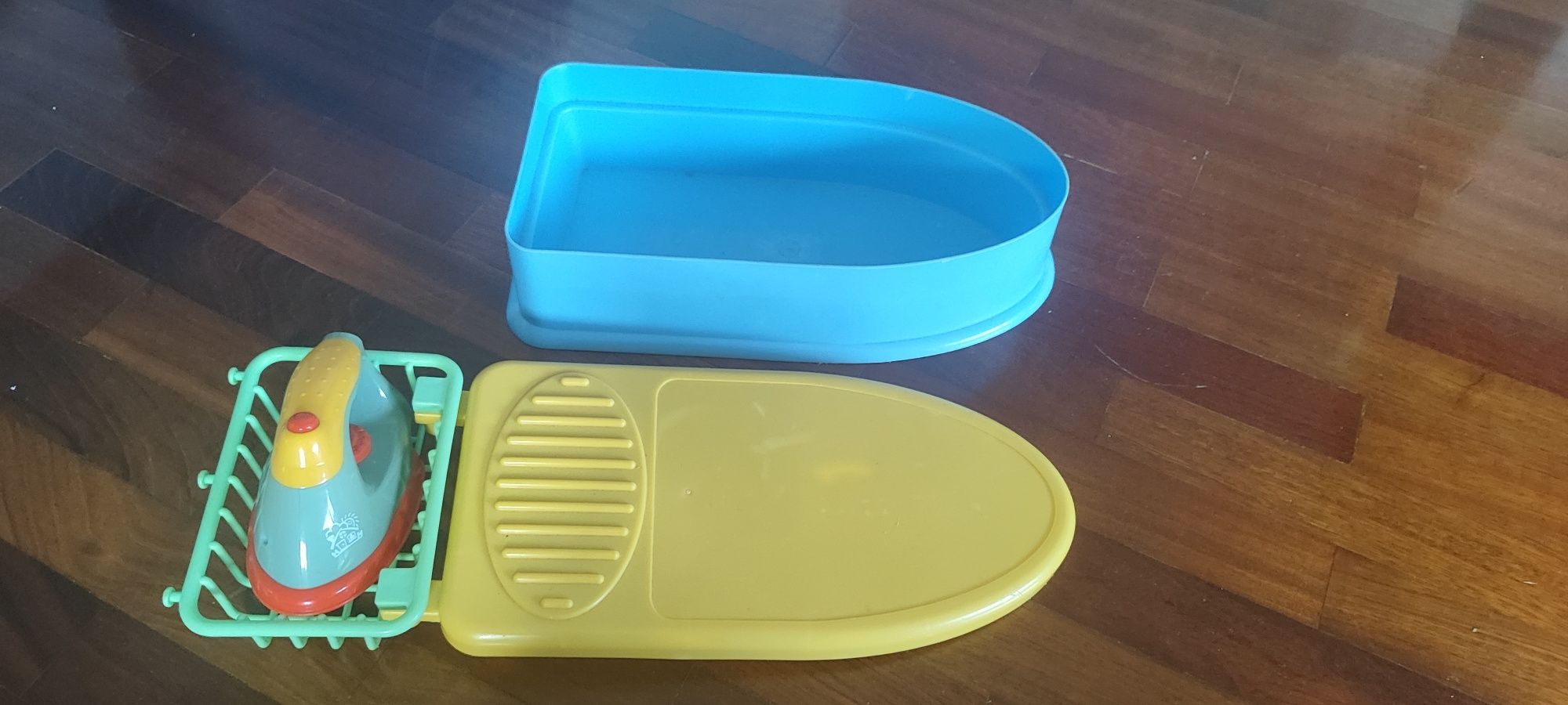 Tábua de passar a ferro infantil
