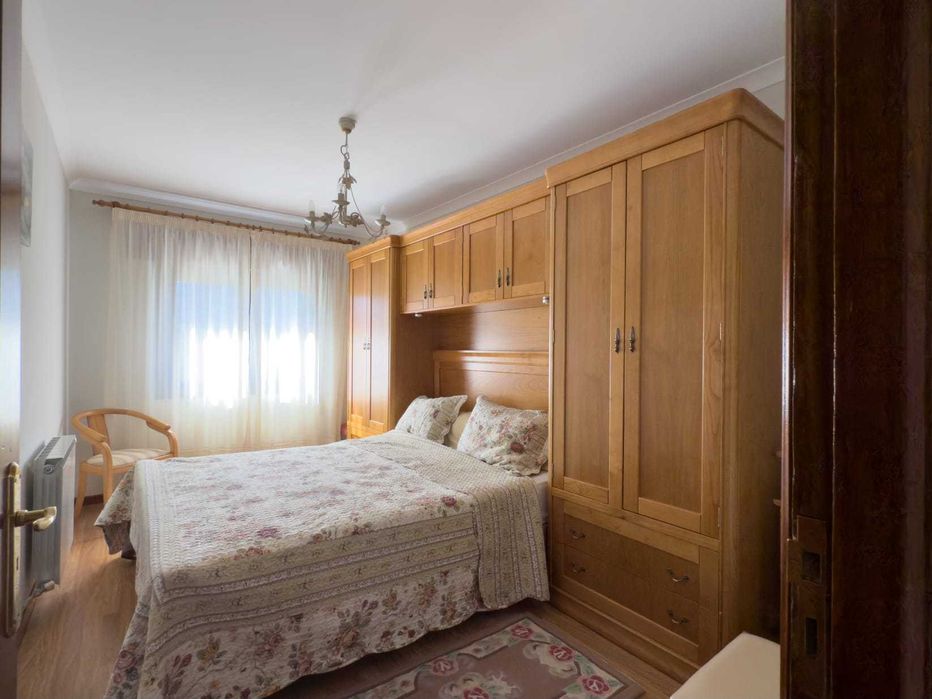 Vivenda Pomares  renovada com vista sobre a serra