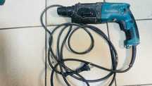 Перфоратор Makita hr2470