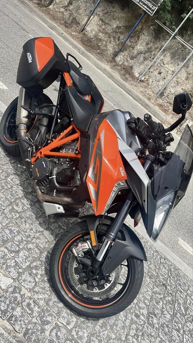 KTM super duke 1290 GT