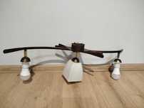 Lampa sufitowa na trzy klosze