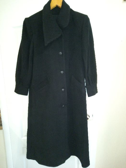 Пальто женское (новое)