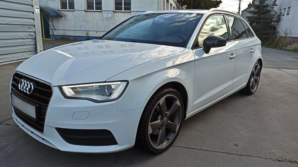 ** ZAMIANA **Audi a3 8V sportback ** Zarej. w PL**