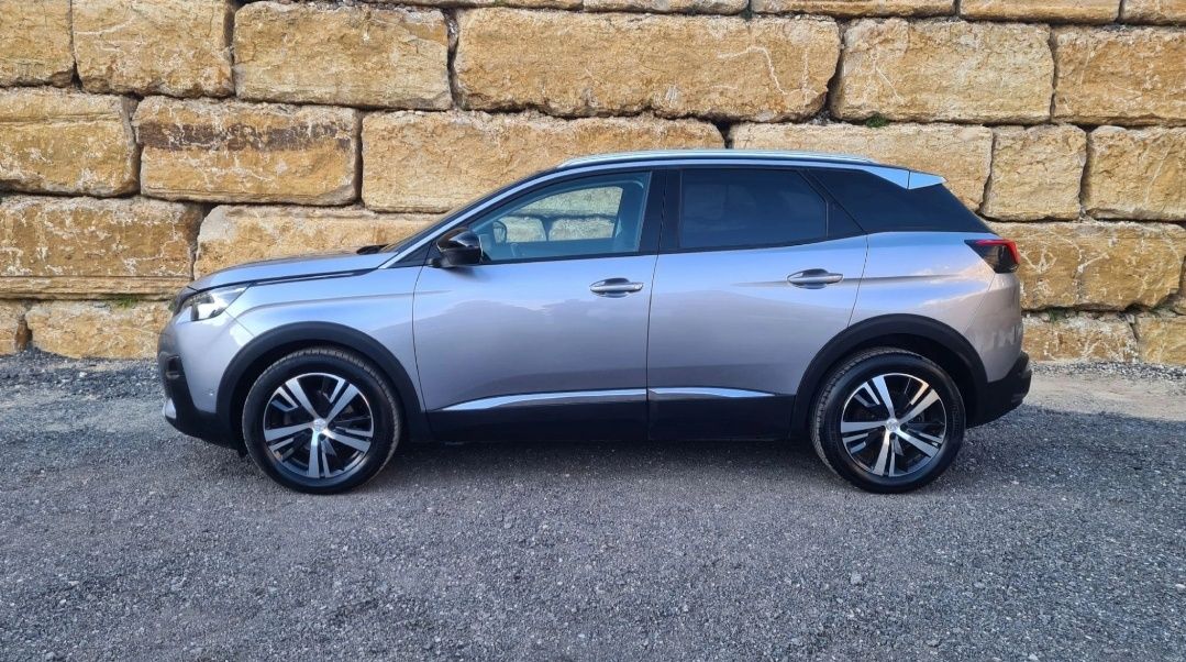 Peugeot 3008 1.5 hdi 2019