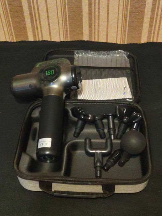 Професійний масажний пістолет