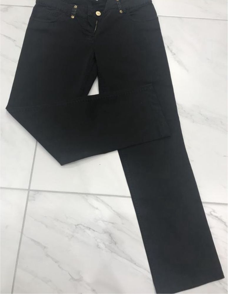 Брюки штани fendi .