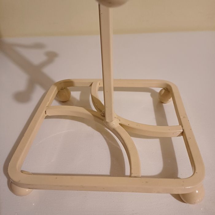 Stojak żeliwny vintage na kubki