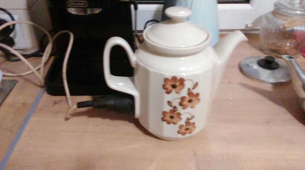 czajnik fajansowy włocławek sprawny PRL z kablem