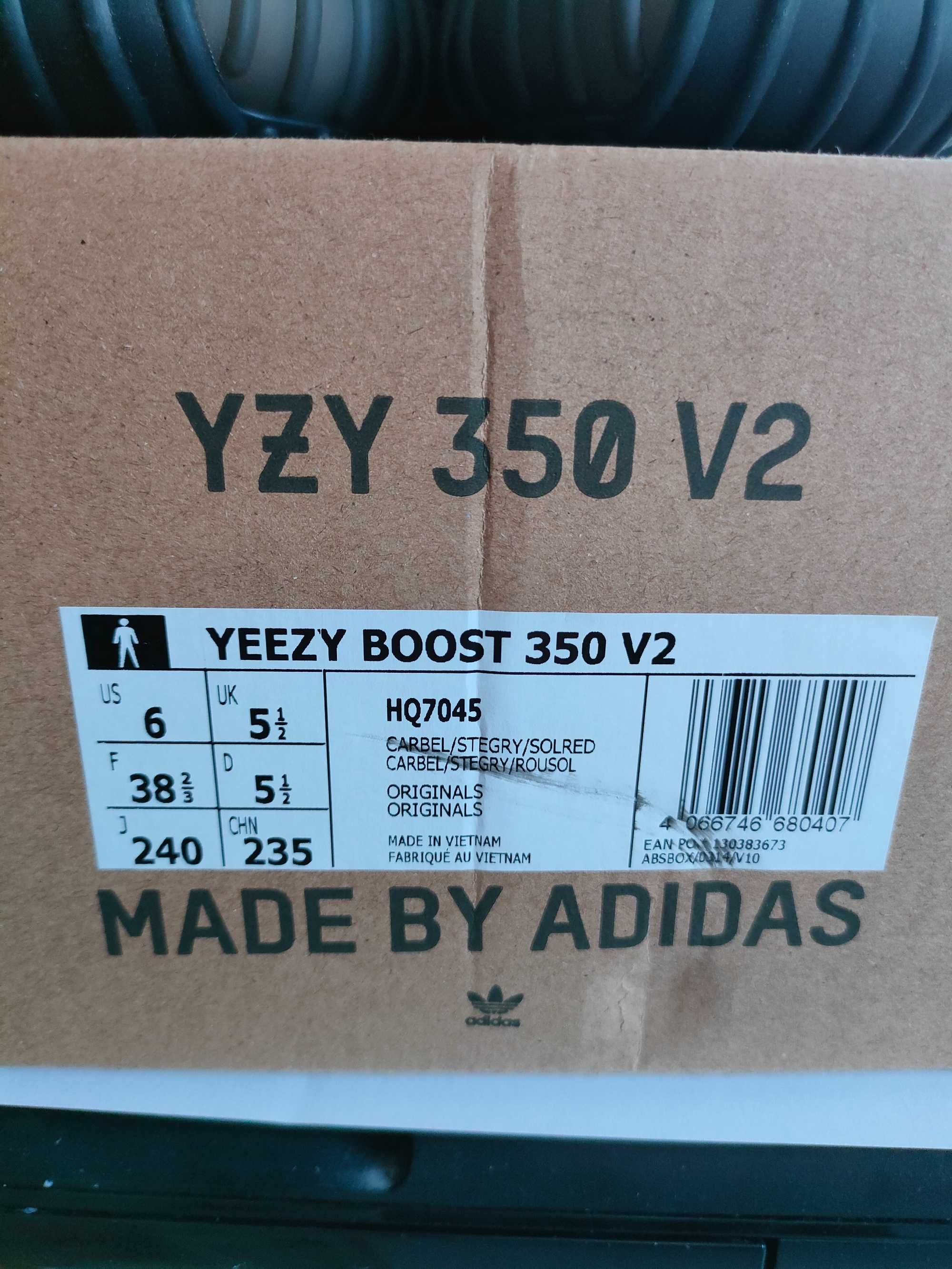 Buty Adidas Yeezy 350 carbon beluga 38 2/3