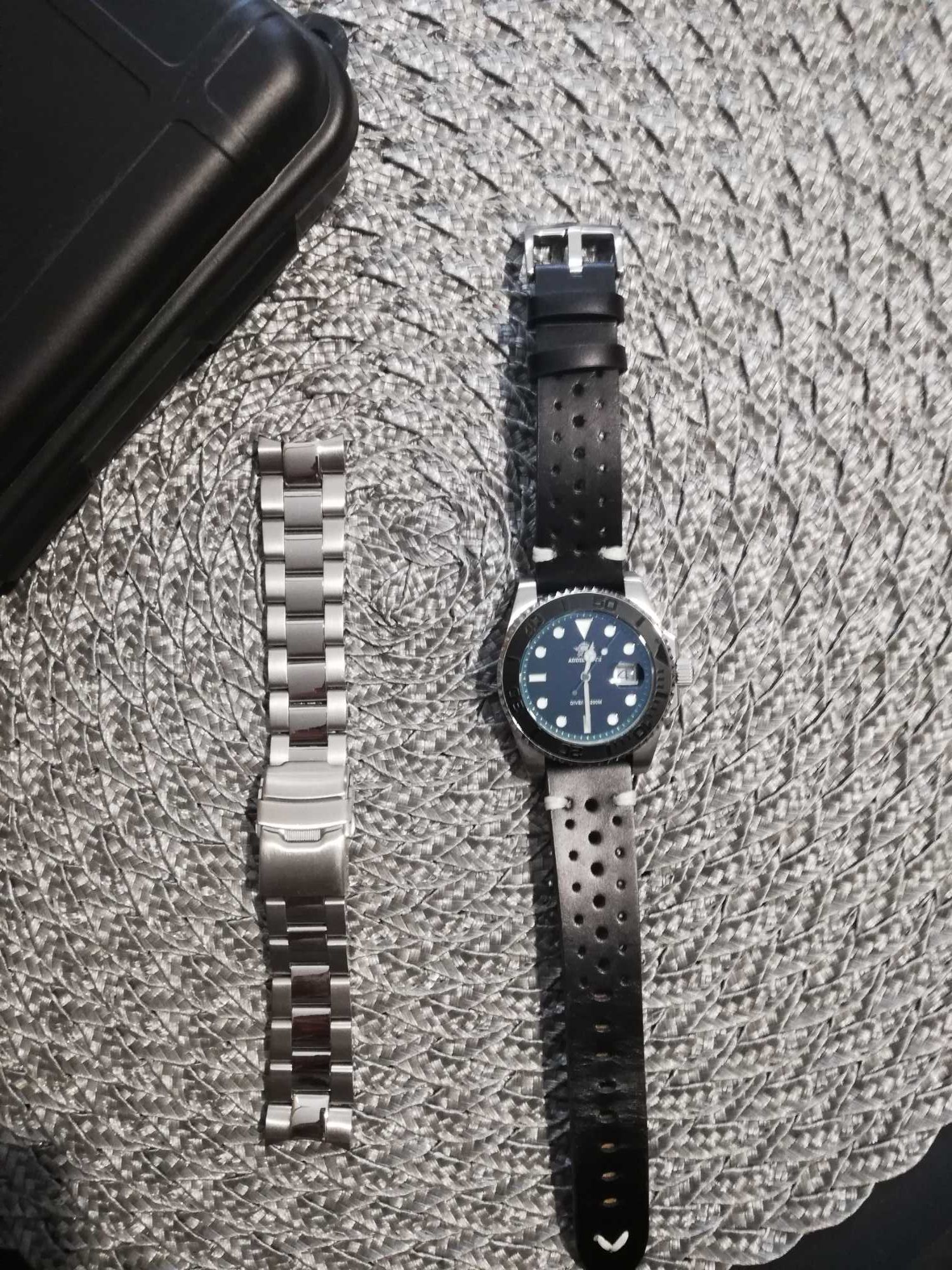 Zegarek ADDIESDIVE ad2040