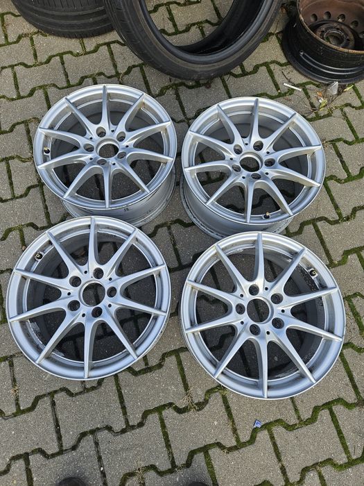 16 5x112 Felgi aluminiowe do Mercedesa W204