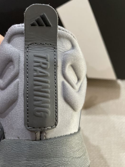 Adidas Dropset 3 cinza