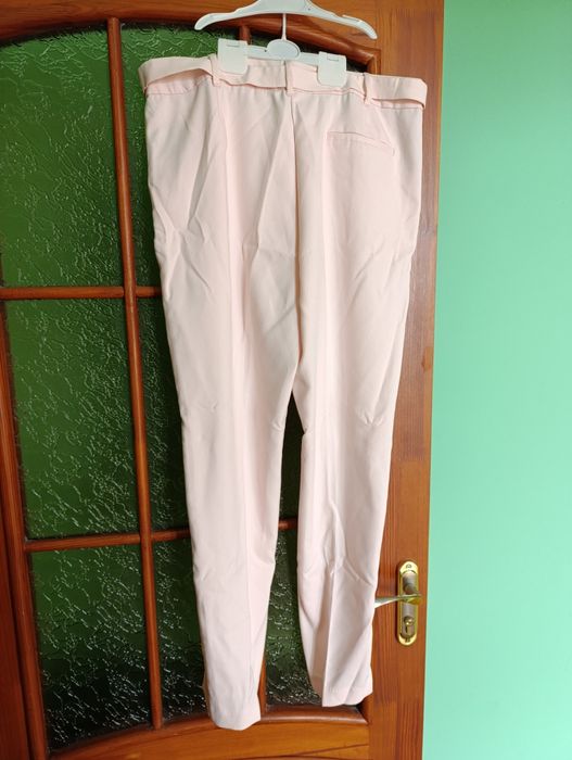 Штани нові жіночі