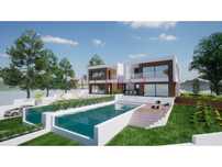 Moradia T4/ T5 De Luxo Em Soltroia