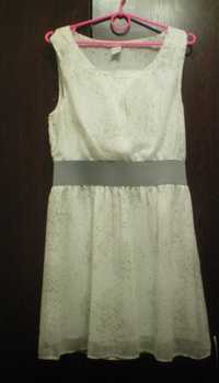 Платье сарафан на резинке светлое белое приталенное плаття сукня М