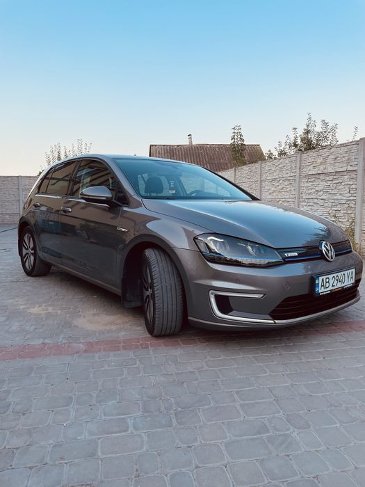 VOLKSWAGEN e-golf 2015р.в.