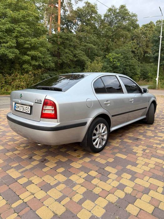 Продам автомобіль Skoda Octavia 2008