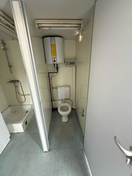 Kontener socjalny przyczepa na kołach budowlany barak