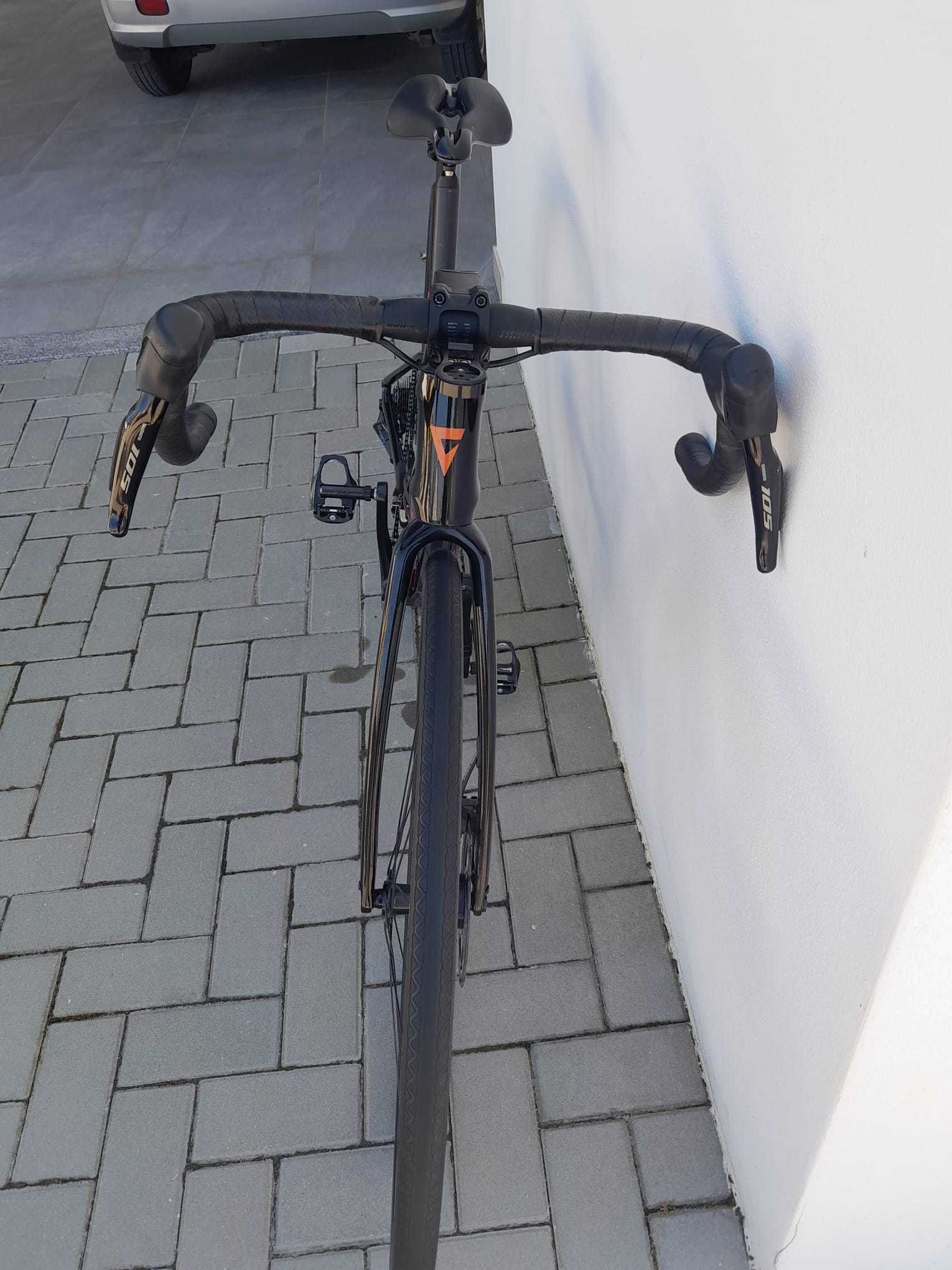 Bicicleta Giant Defy Advanced 1 Black/Helios Tamanho S