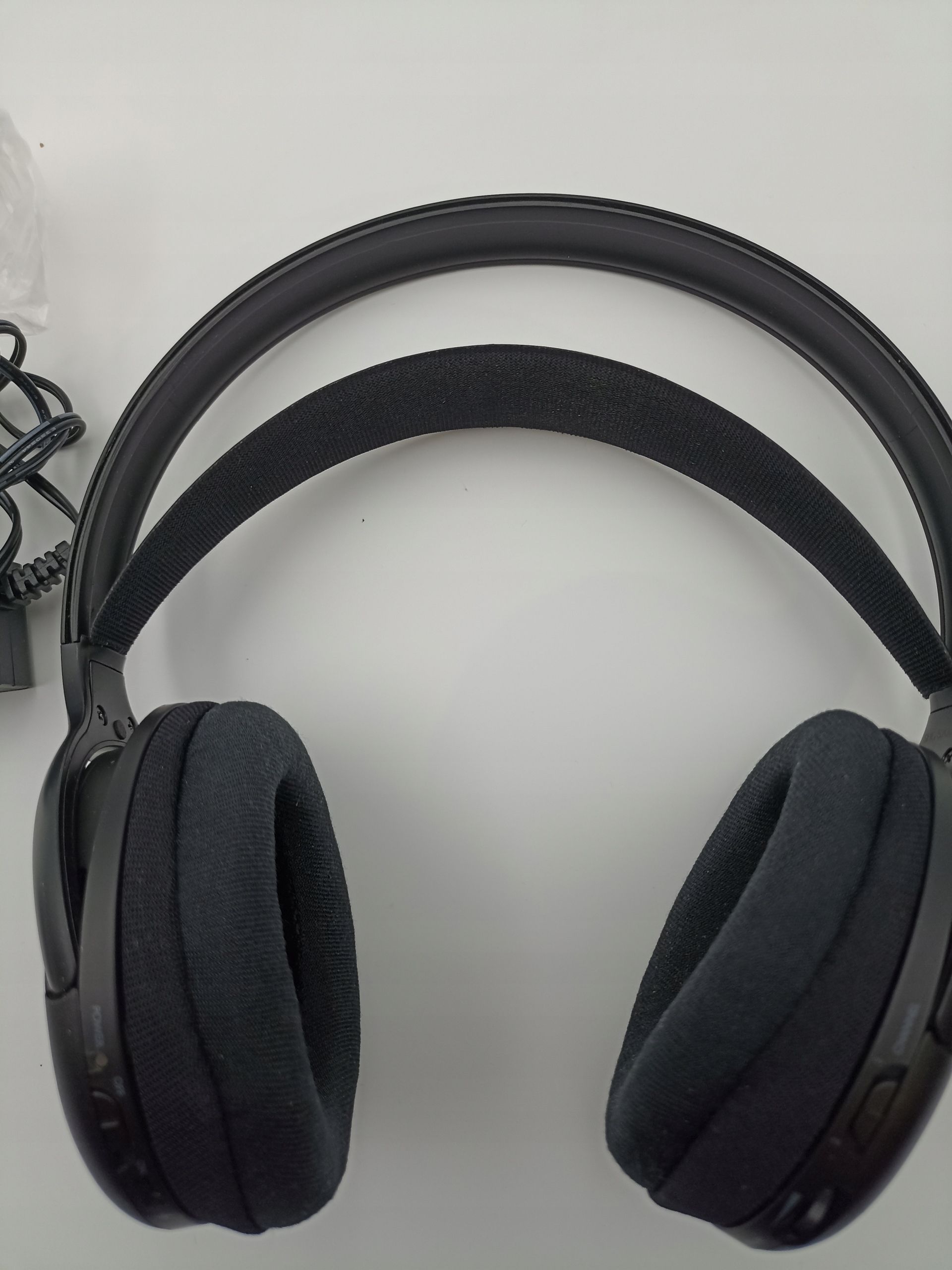 Słuchawki bezprzewodowe nauszne Philips SHC5200