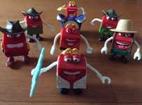 Mascote Happy Meal e Mr Peabody Mcdonalds