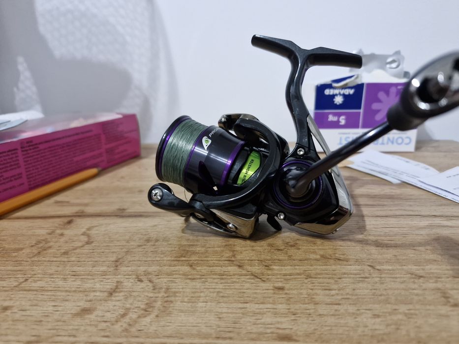 Kolowrotek daiwa prorex v lt2000
