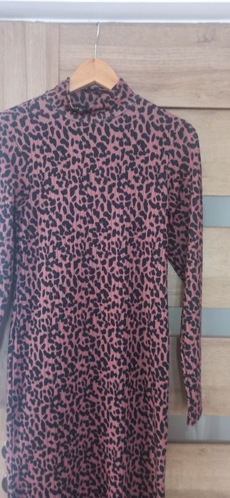 Elastyczna sukienka New Look 38/40