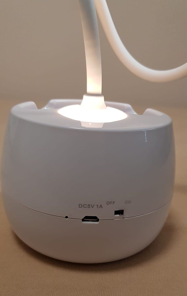 Nowoczesna i oszczędna lampka led Etron 6W