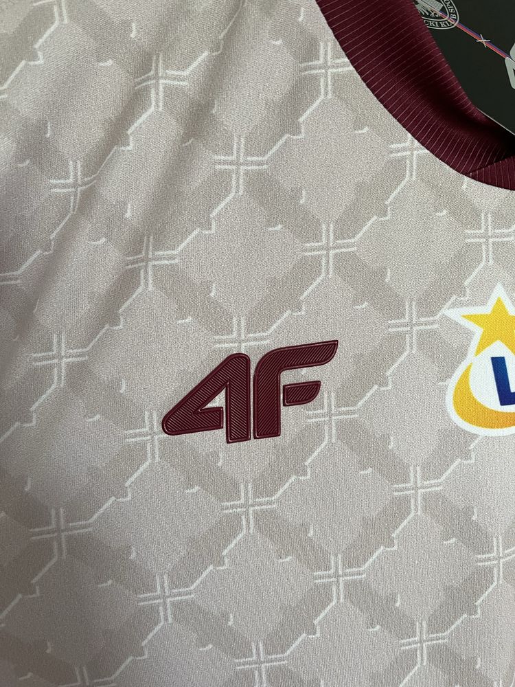 Koszulka 4F Piast Gliwice sezon 2024/2025 wyjazdowa
