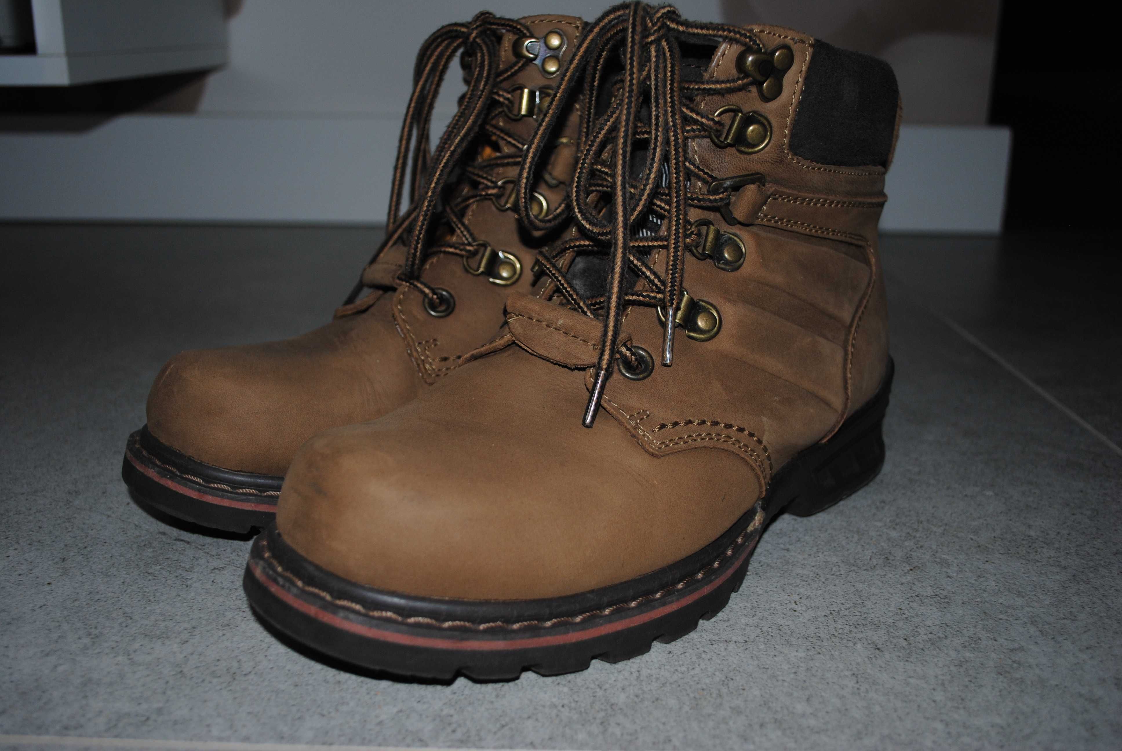 Trapery firmy CROPP roz 41 buty męskie stan IDEALNY