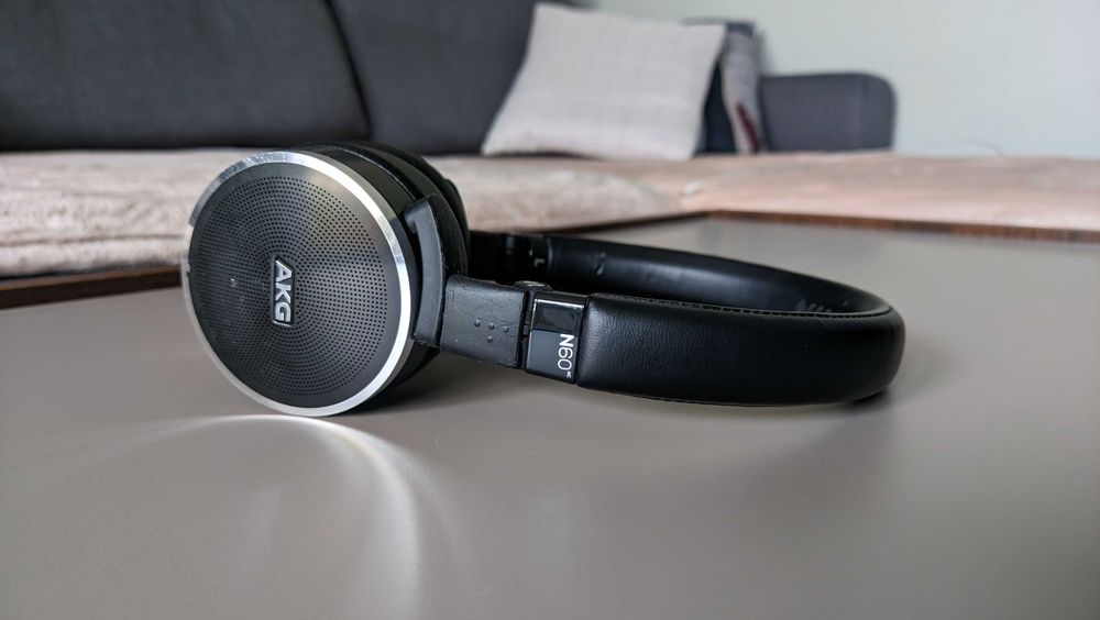 Słuchawki AKG N60NC - wersja przewodowa