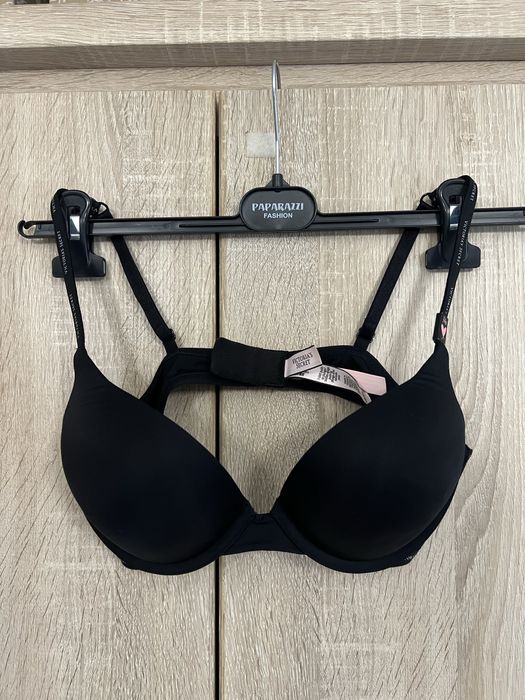 Biustonosz Victoria’s Secret