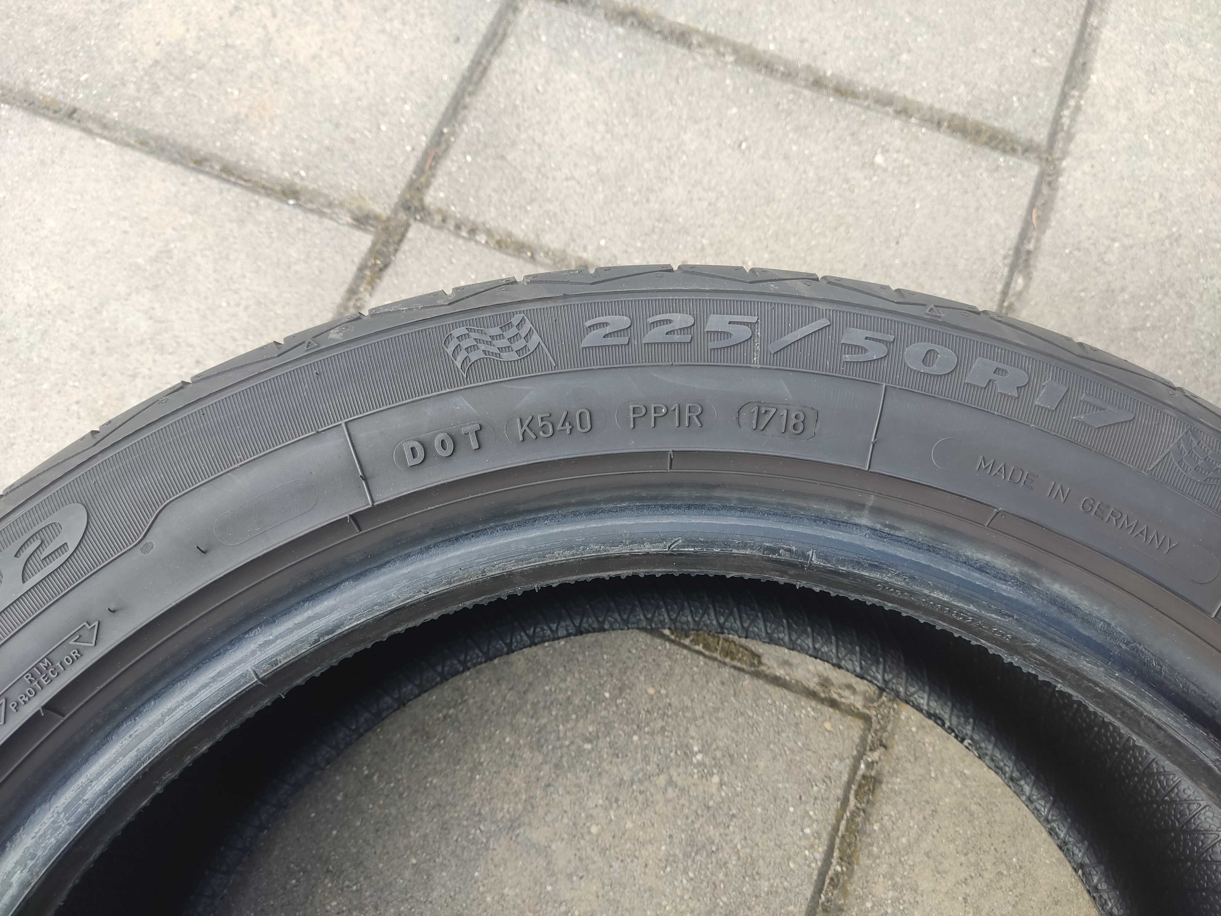 Dębica UHP2  225/50 R17 98Y XL 2018 2szt