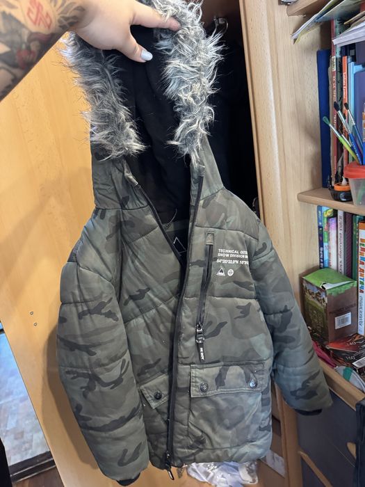 Куртка Reserved 122 для двору