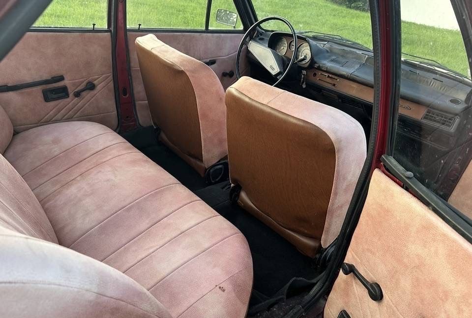 Audi 80 B1 sedan odpala jeździ