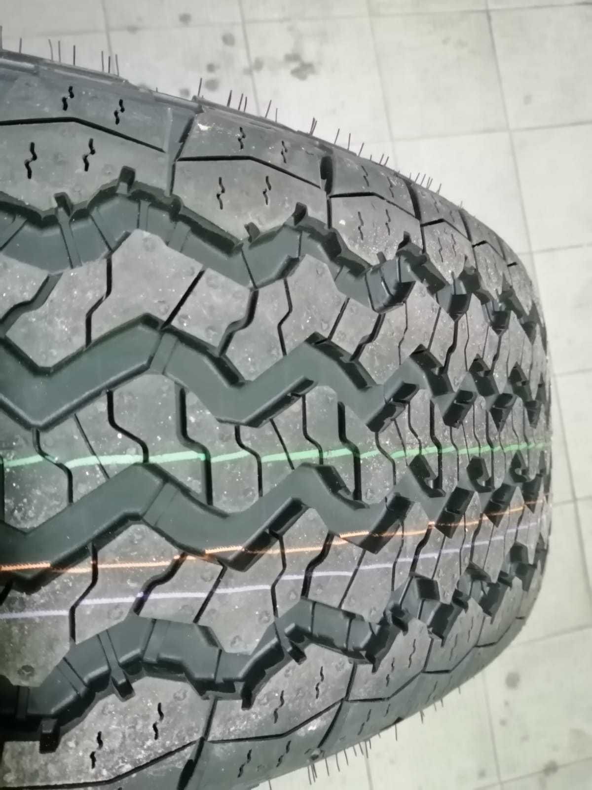 2 Pneus 255/65 R18 Amarok, Range Rover, Izuzu, Hilux