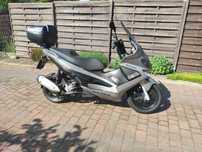 Skuter Gilera Nexus 125