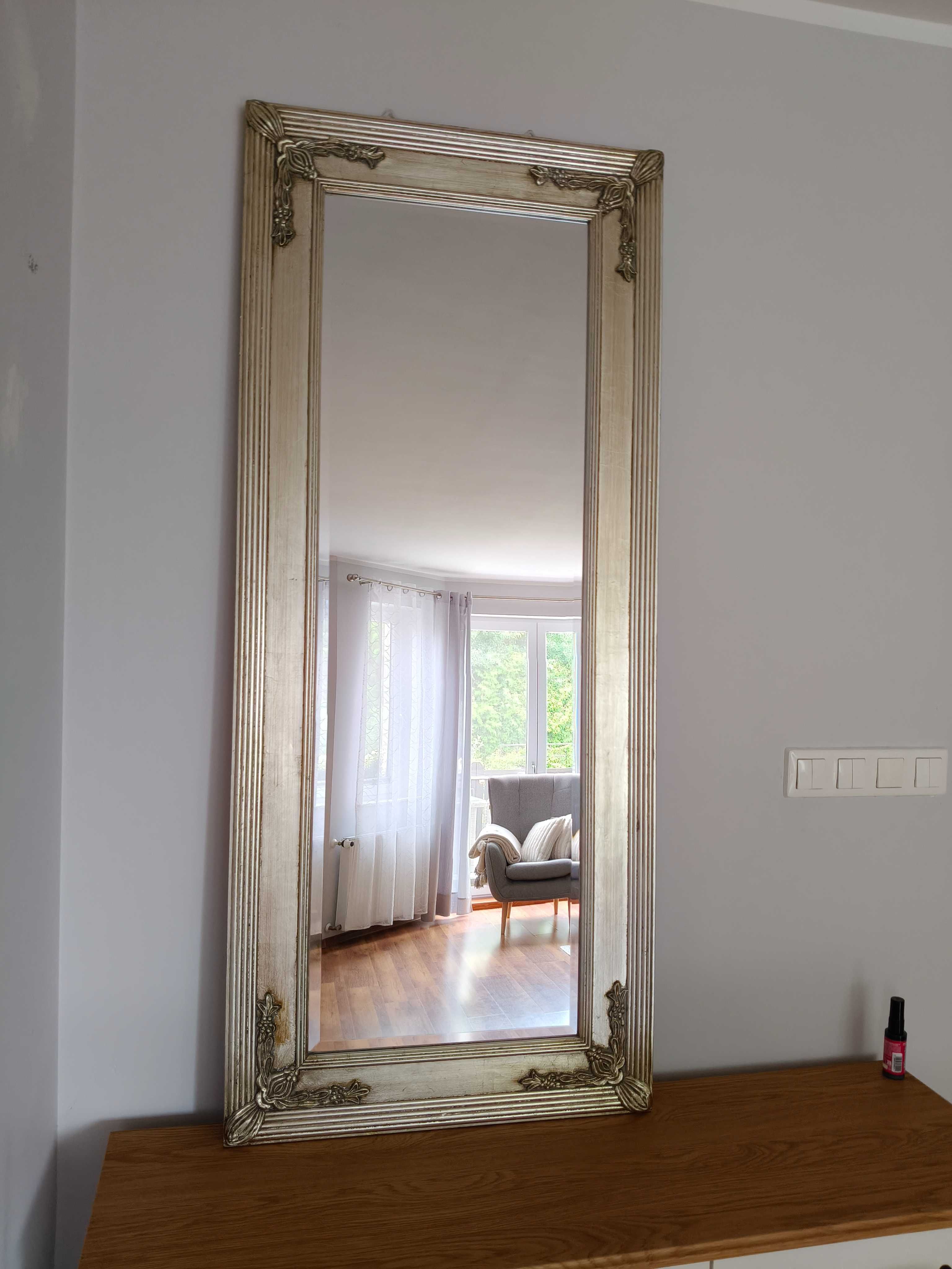 Lustro srebrne w drewnianej ramie 60x140 cm