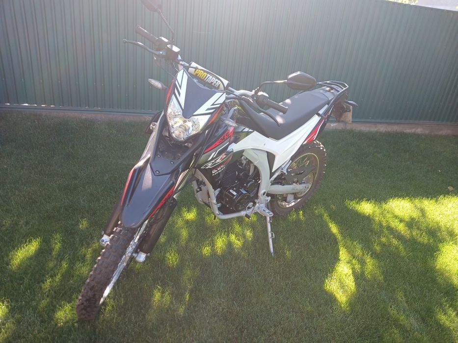 Продам Loncin 250