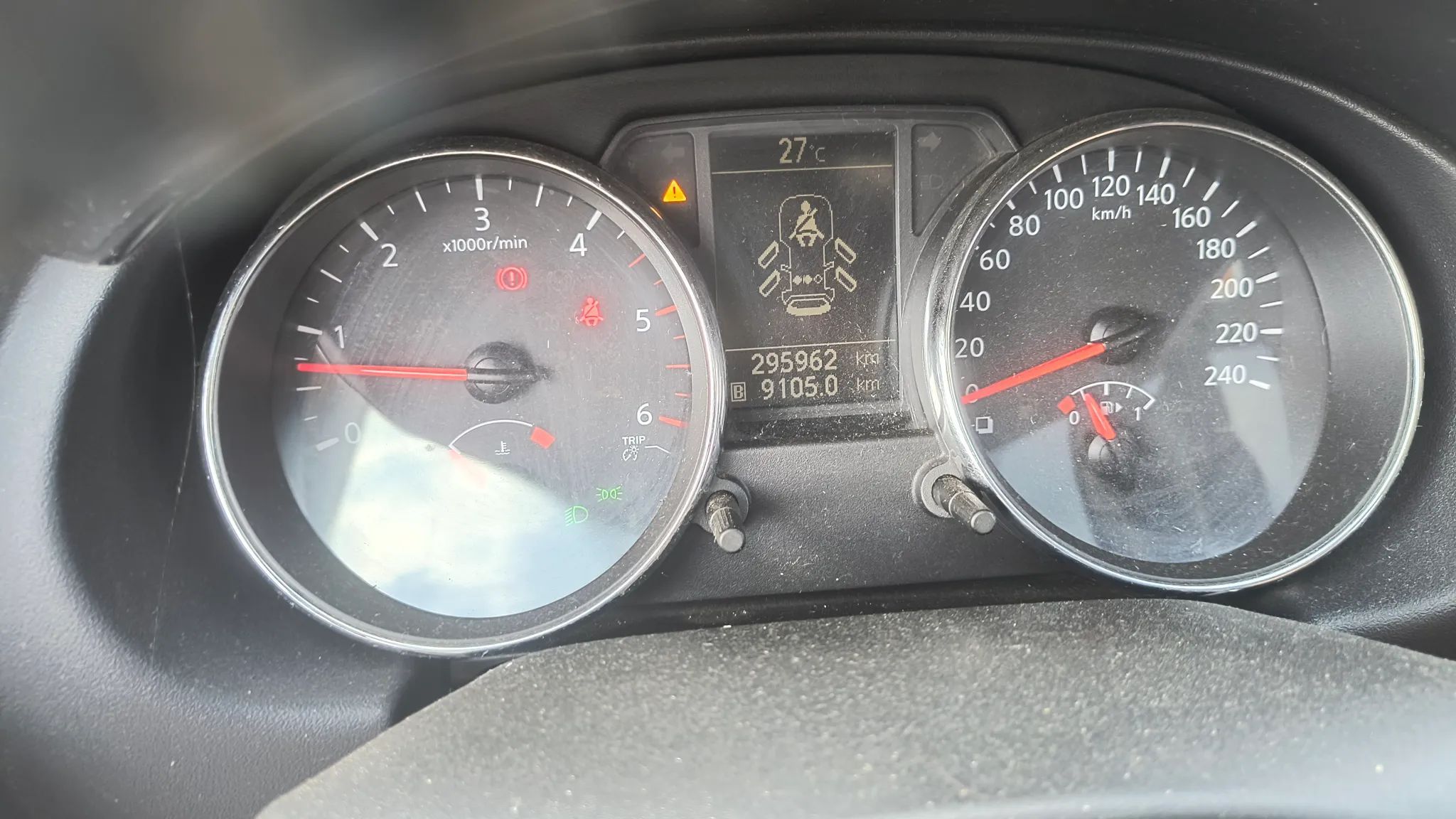 Nissan Qashqai+2 Nissan Qashqai +2 2.0 dCI