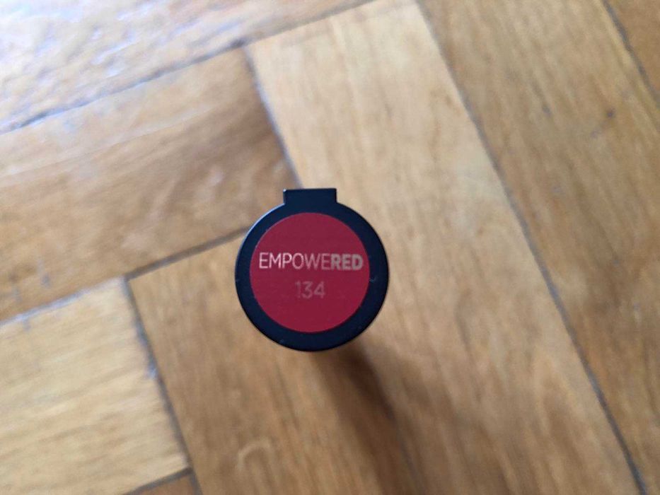Помада для губ L’Oréal Paris Rouge Signature Empowered 134