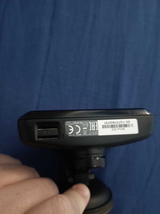 Wideorejestrator MIO Mivue 608
Dual SIM